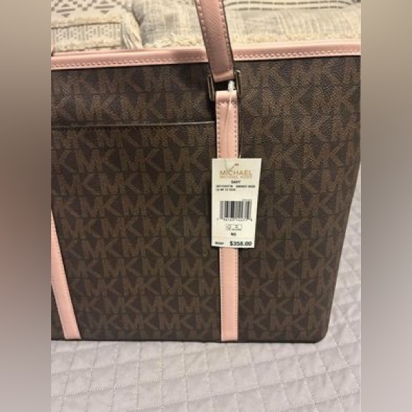 💕MICHAEL KORS💕 Sady Weekender Travel Laptop Bag - Picture 1 of 3